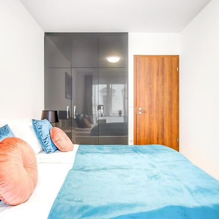 Modern Apartment With Free Garage And Balcony In The Downtown Budapest Exterior foto